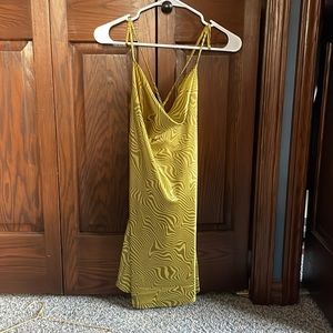 Very soft and many ways to wear it